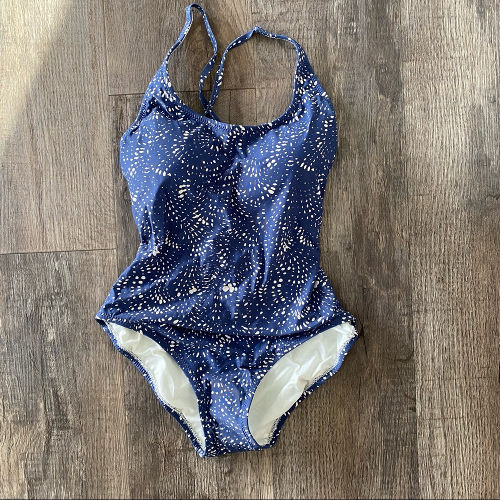 NWT Gap One Piece Swimsuit